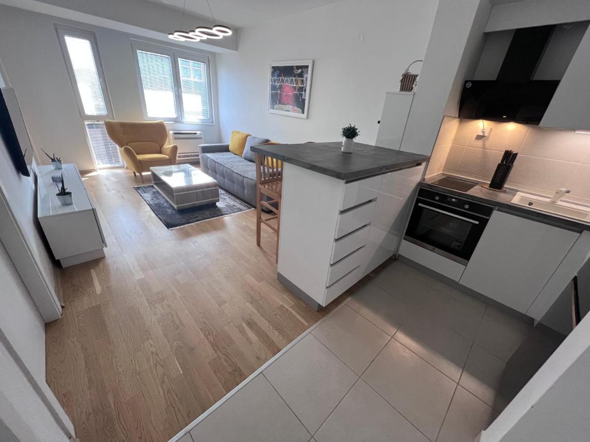 Urban Apartment Üsküp Dış mekan fotoğraf